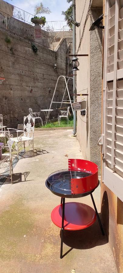 Apartament Volca Aiguanegra ซานต์โจอัน เลสโฟนต์ส ภายนอก รูปภาพ